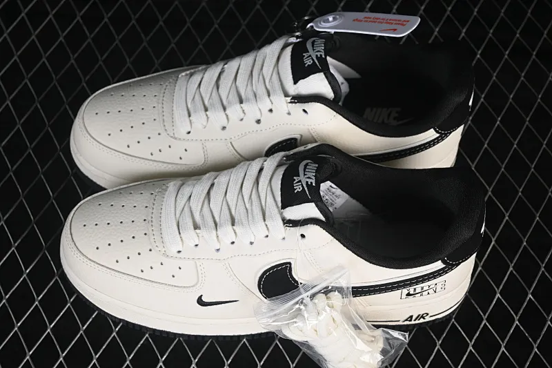 All Categories Nk Air Force 1 Air Force Series Nk Air Force 1 Low Air Force Low Nike Air Force 1'07 Low Beige White Black Contrast Color Air Force One Low Casual Sneakers DW8806-001